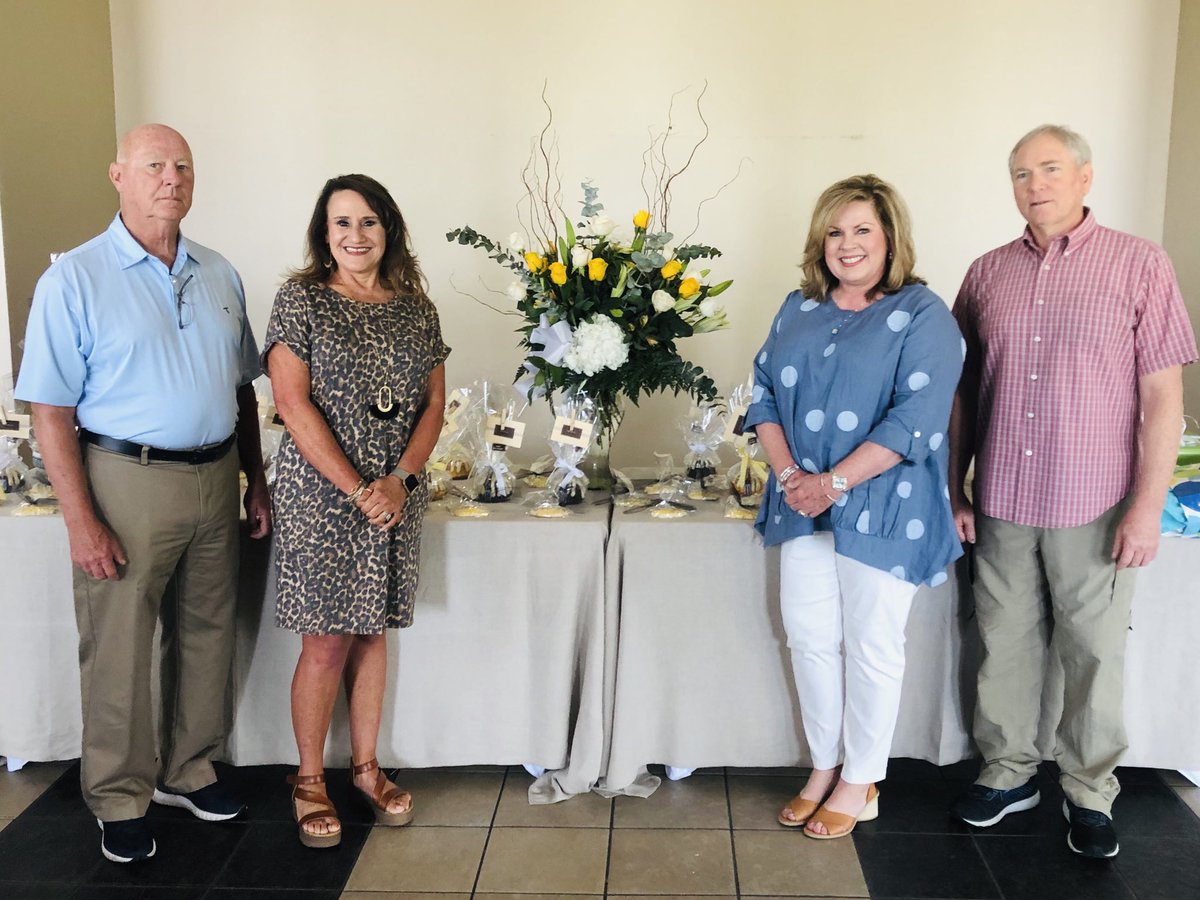 _duanecase's tweet image. Happy retirement to Coach Taylor, Mrs. Coker, Mrs Patrick, and Coach Reiter. Thank you for your years of dedication to HHS. They will be missed.