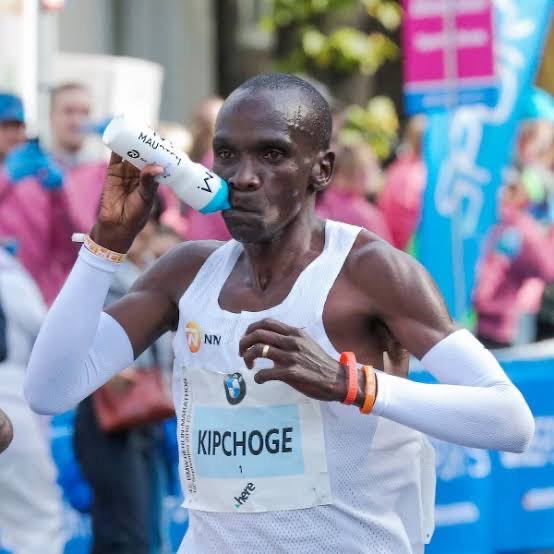Hydration | the most critical part for me was not to run out of energy while at the speed of 4'09/KM. I had to take my energy gels after every 9th KM. I took my Cramp Assaults at 25th and 36KM respectively.My body was responding well, and I was flying.