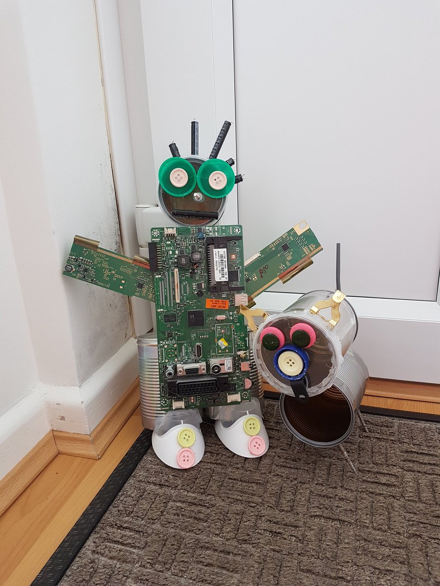 EmilyGraham1998's tweet photo. We were inspired by @KirstieMAllsopp quarantine crafts and my mum decided to make a every cute tin can robot and dog/cat 😂❤

#keepcraftingcarryon #keepcraftingandcarryon https://t.co/pDya010N21