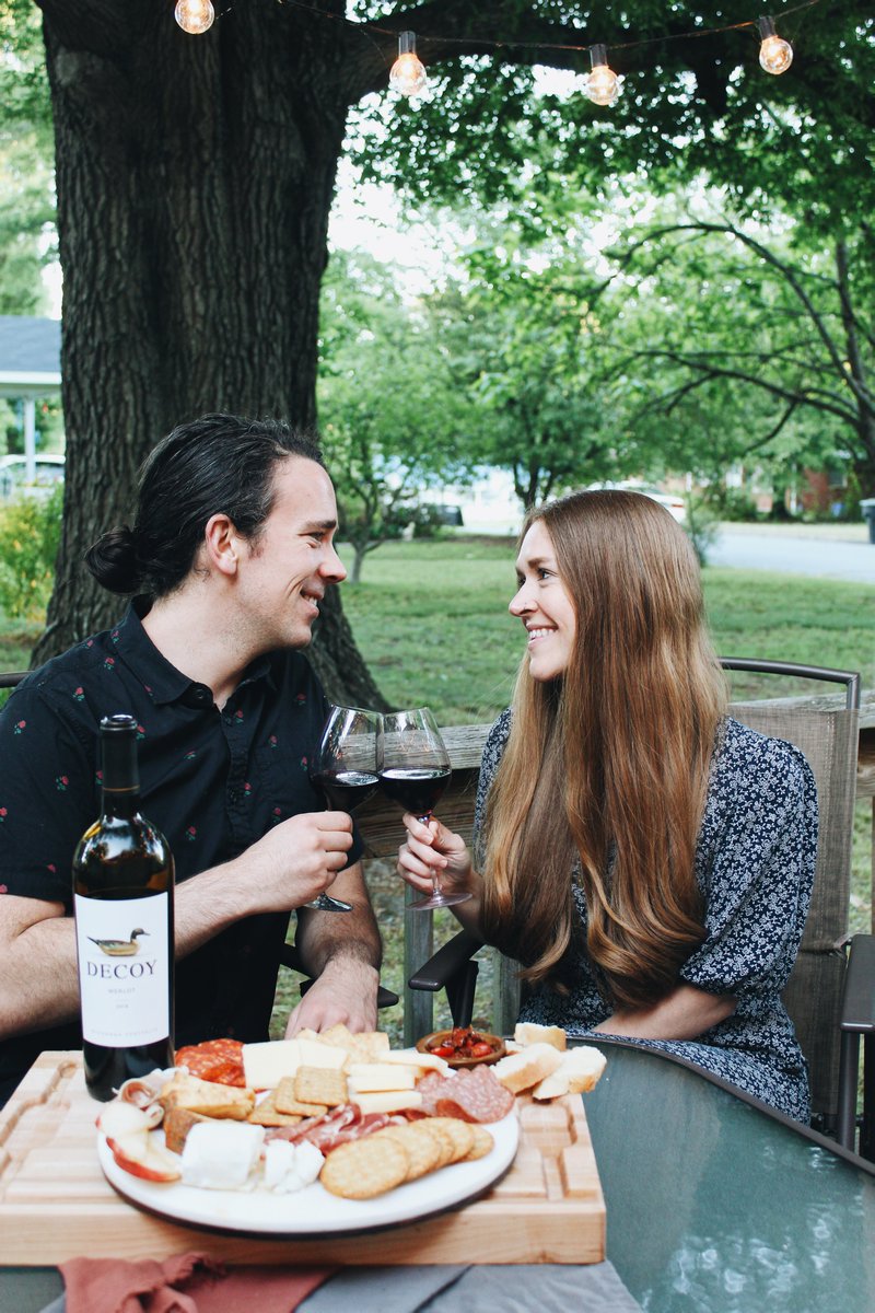 Want a date night at home? This Wine and Cheese Board pairs wonderfully with the delicious <a href="/Decoywine/">Decoy</a> Merlot! ourbalancedbowl.com/spring-wine-an… #ElevatewithDecoy #AtHomewithDecoy #ad #MerlotMe