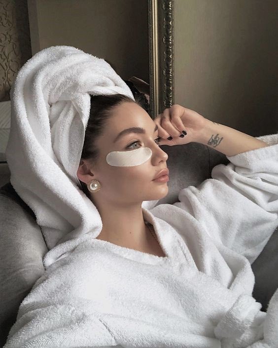 glxwy's tweet photo. Selfcare🕊☁️ https://t.co/BIqWglY94v