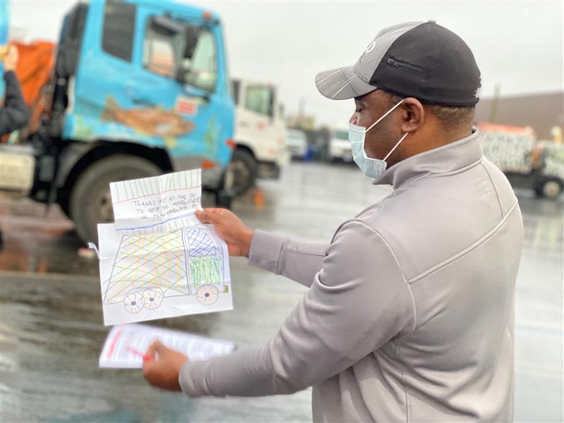 Happy Friday DC! 

Thank you to all of our DC residents for letting DPW keep our city clean! Happy National Public Works Week! #NPWW

#DPWorks4DC #TrashFreeDC #StayHomeDC