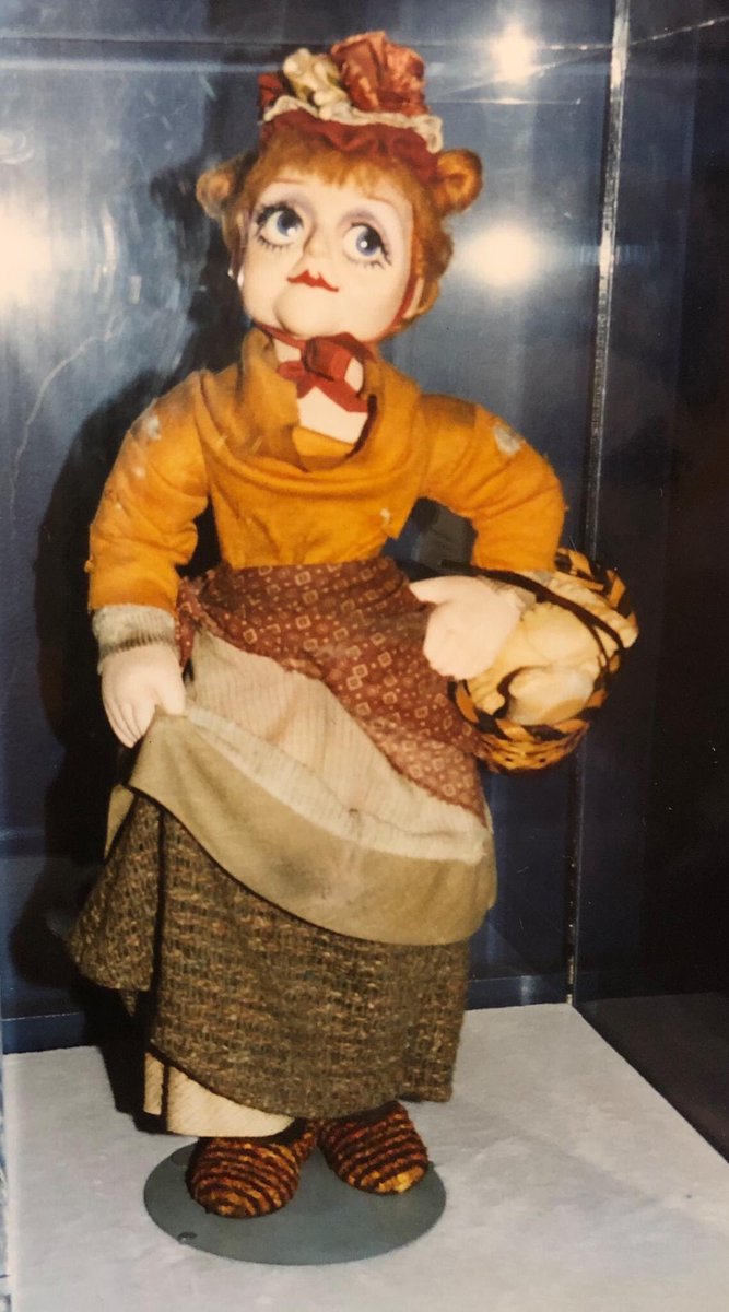 Broadway_Bounce's tweet photo. Could you sleep at night with this doll in your room?

#Theater #Broadway #MusicalTheater #theatre https://t.co/clXvmiG9d2