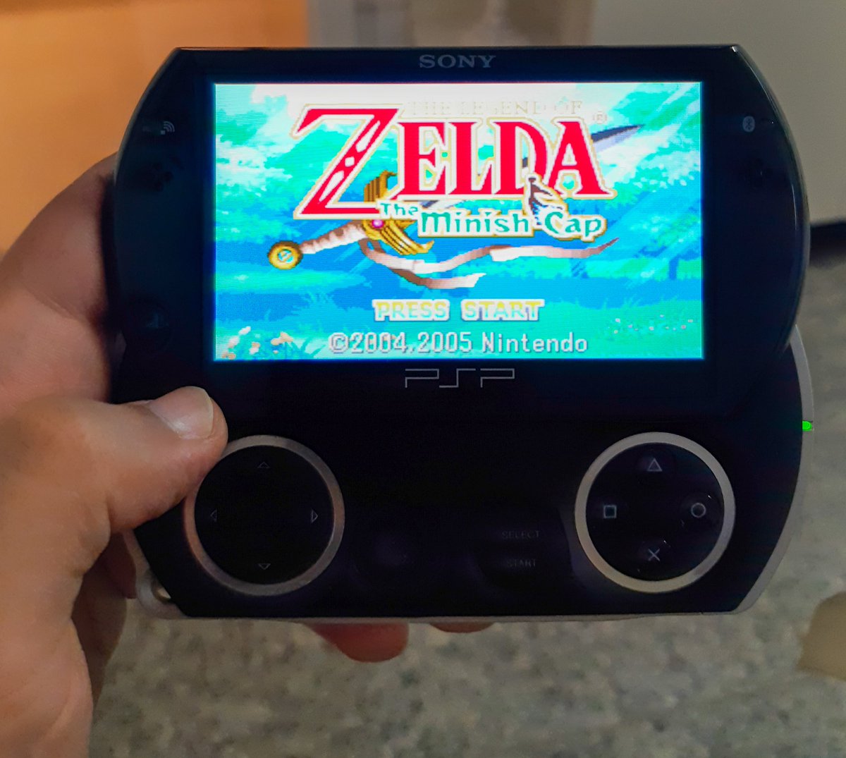 will_gamerlife's tweet photo. #zelda #thelegendofzelda #zeldaminishcap #minishcap #psp #pspgo #pspgamer #pspbr #pspgames #pspemulator #emulador #emulacao #gba #gameboy #gameboyadvance #handheldgaming #handheld #retrocommunity #retro #retrocollective #retrogamer #retrogames
https://t.co/g4vQ51mtfE https://t.co/ukVD9sNvIF
