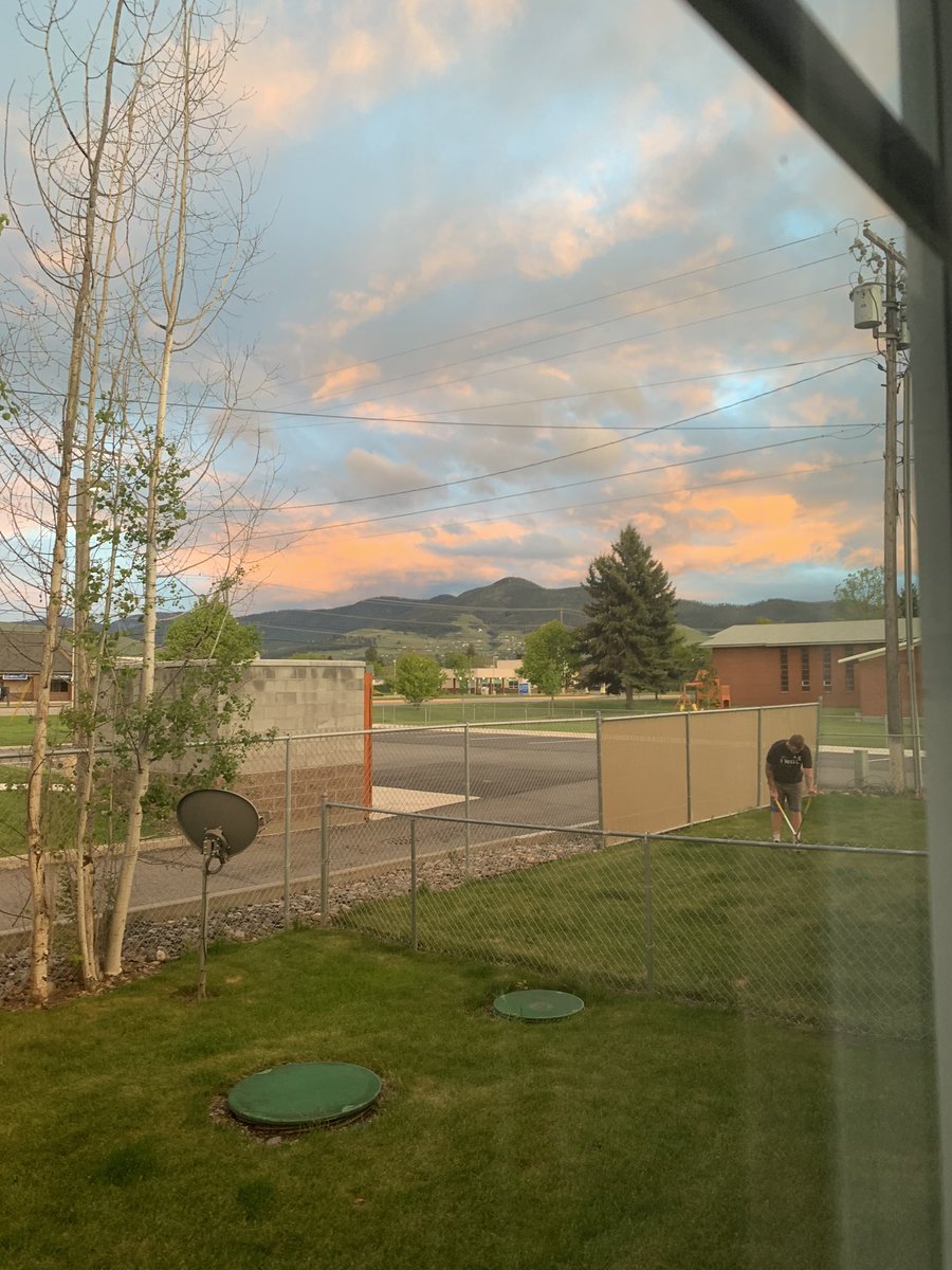 santofea's tweet photo. Tried to get a picture of the sunset but didn’t notice Lucas picking up dog shit 😂 https://t.co/Hghh5gFPsL