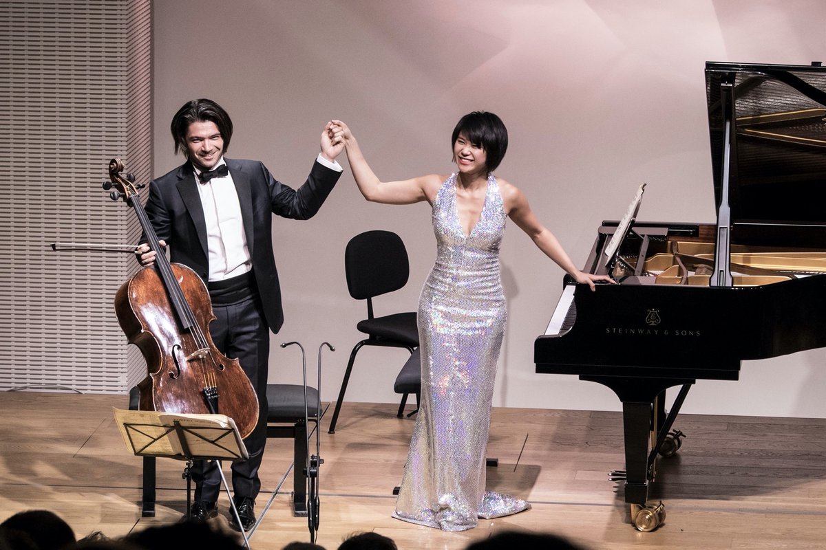 YujaWang's tweet photo. Don't miss tonight's broadcast of a concert with @GautierCapucon  from @FondationLV. I have such fond memories of this 2015 performance and hope you can join us tonight at 8:30pm CET for a beautiful program of works by Schumann, Brahms, and Grieg.  ► https://t.co/bAFHgkyhqa https://t.co/wpy8xK8zbD
