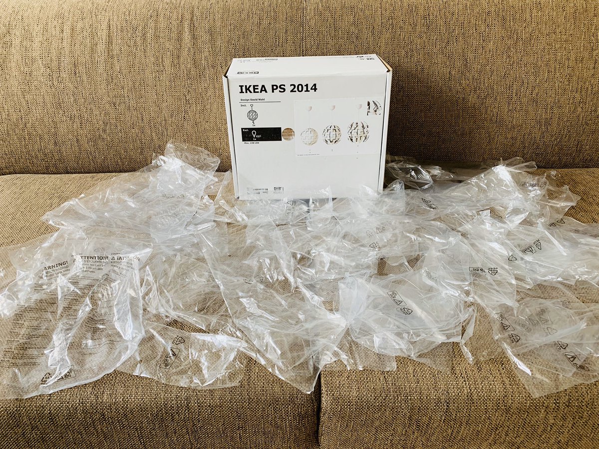 Bramedy's tweet photo. #Ikea 57plastic verpakkingen voor 1 hanglamp?! Dat is allesbehalve Sparsam. Het is dat mijn gezin en ik deze zomer niet met het vliegtuig op vakantie gaan maar anders waren we uit pure milieuschaamte de rest van het jaar in het donker blijven zitten. #StopMetDiePlasticSoep https://t.co/Fi561KDbhC
