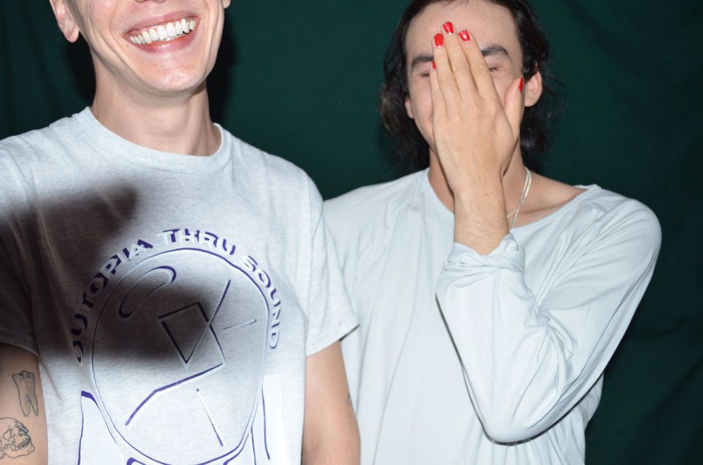 tonightinlisbon's tweet photo. Hoje! Concerto no Luz Aquário #1  - Giant Swan Live no Lux Frágil pelas 23h. 🌈 
Preço: 15€
Mais informações aqui:https://t.co/jlOpmFnVrQ

#luzaquario #giantswanlive #luxfragil #euestivela https://t.co/ybTWJyE9UD
