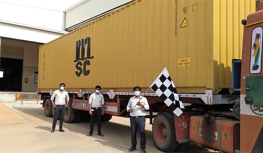 psa_avtec's tweet photo. PSA AVTEC Powertrain Pvt. Ltd. resumed the export shipment of Gear Boxes to Europe post COVID-19 shutdown. Thanks to the wholehearted and spirited support from employees and business partners!! #automotive #PostCovid19 #powertrain #exports https://t.co/rGNQCw3tsr