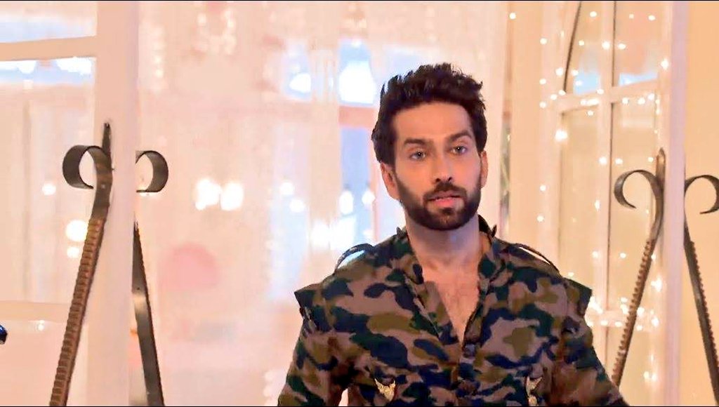 shivaay singh oberoi as nokia phones thread~   @NakuulMehta