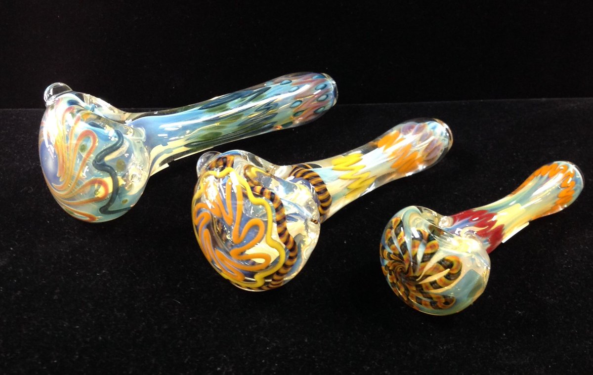 2StepsHigher's tweet image. Hope everyone is staying safe and healthy as well as relaxing through these crazy times. #naturalrelaxation #rollingloud #waterpipes #Cheechpipes #headshop #smokeshop #organichemp #masksforsale #handsanitizer #perks #dabcity