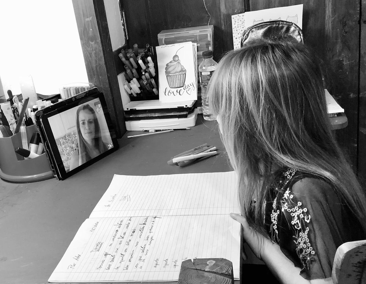 nazaretlapalma's tweet photo. #2Prim / Seguimos aprendiendo: lectoescritura, proyectos, matemáticas... y siempre bajo la atenta mirada de nuestros profes.
#FamiliaEscuela #BeNazaret #VamosContigo #MeQuedoEnCasa #YoAprendoEnCasa #ConectadosDesdeCasa #TodoVaASalirBien🌈 @nazaretcuida @coleinnovadores https://t.co/OZ3dFAcJQk