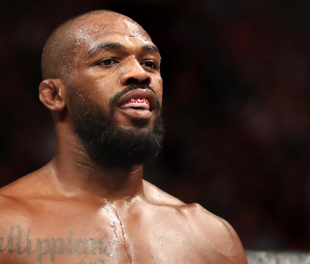 Jon Jones reacts to Francis Ngannou and Cyril Gane fight at UFC 270 - 'I'm  f****** them both up' | talkSPORT