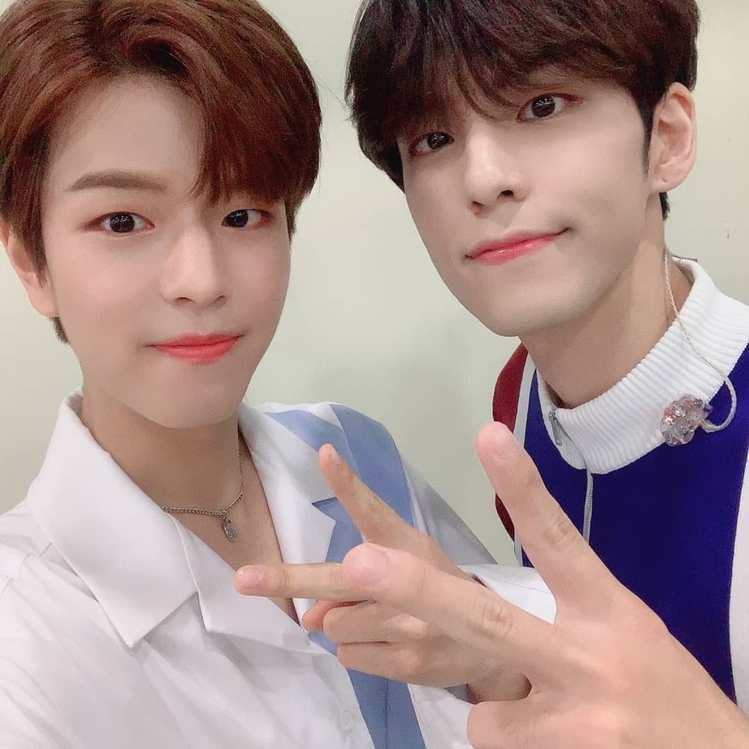 —Do you have a picture of you and your bias in one frame? Well Seungmin already has it. He's living every My Day's dream– getting invited to concerts, noticed by their idols, having a picture together. All in all, Seungmin luckiest My Day!