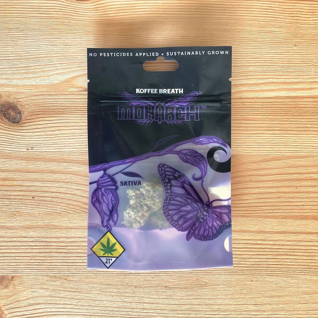 Earthy tones with a spicy aftertaste - It’s a Koffee Breath kind of Friday ☕️🌬
-
#monarchgrown #plantpeopleplanet #koffeebreath #FridayFeels #cannabisdaily #aeroponic #sustainablecannabis #washingtoncannabis #cannabispackaging #letssesh #lightitup