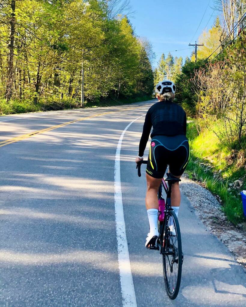 1stEnduranceCad's tweet photo. Morning rides fuelled by #EFS - what flavour did you use this morning? Grape 🍇 for us 🙋🏻‍♀️ #FECFamily #triathlon #cycling https://t.co/BJZ8FKi4Nh https://t.co/VQhIOgt90O