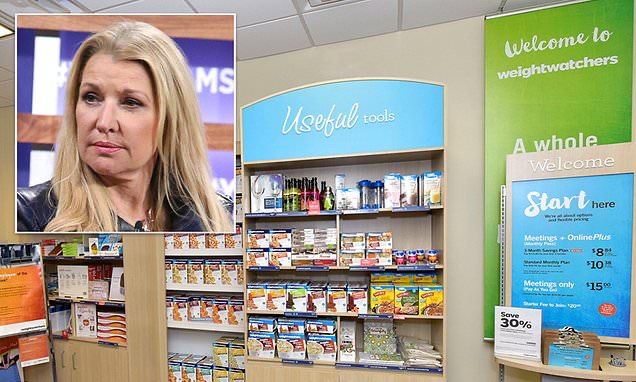 EvanKirstel's tweet photo. 😔 Weight Watchers 'fired 4,000 employees on a five-minute Zoom call'
https://t.co/jgSvl29KAv #EconomicRecoveryCouncil #economy #layoffs #health #wellness #coronapocalypse @IrmaRaste https://t.co/JeNrBsuv6D