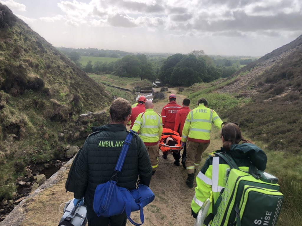 Good teamwork from @LFRS_USAR crews, the on call crew from Chorley & @NWAmbulance to carry out a rescue of a person who had fallen down a crag at White Coppice this afternoon #notjustfires #rescue @SM_LFRS_USAR @GM_SouthernArea