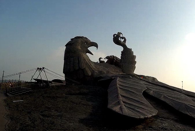 taxidigroup's tweet photo. Jatayu Nature Park, Kerala
#travel #kerala #jatayu 
https://t.co/7R5R1uCQwe https://t.co/rkEeIfHjwq