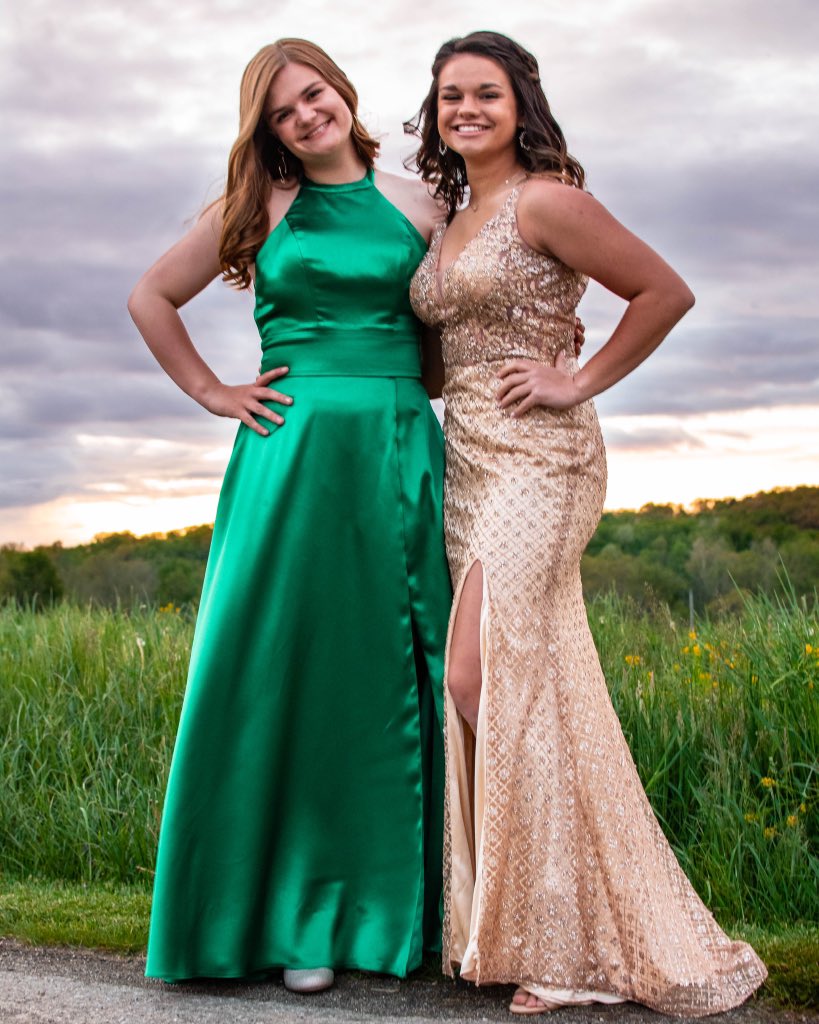 annabelle_ehmer's tweet photo. @CommitteeFhs #Fairlessprom2020 ✨✨✨ https://t.co/te4CYzRYRU
