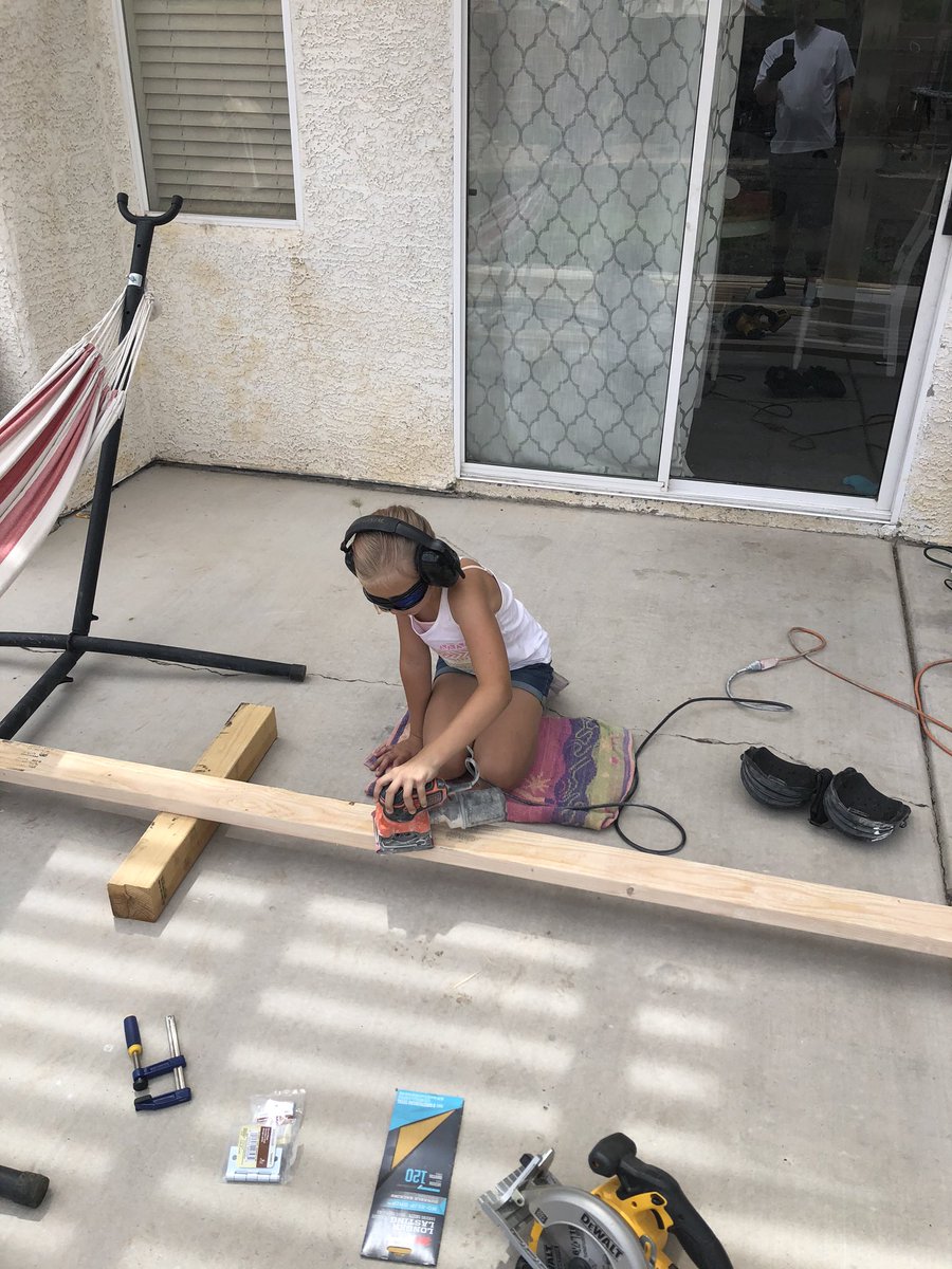 Smokeygator's tweet photo. You don’t have a store that did 8 qtrs of safety followed by 365 and not work @LowesSafe at home too... #VegasLowesSafe #885DoesIt #WeBeCookin #ILikeToEat #BBQEveryMonth https://t.co/TGCVjqKxtz