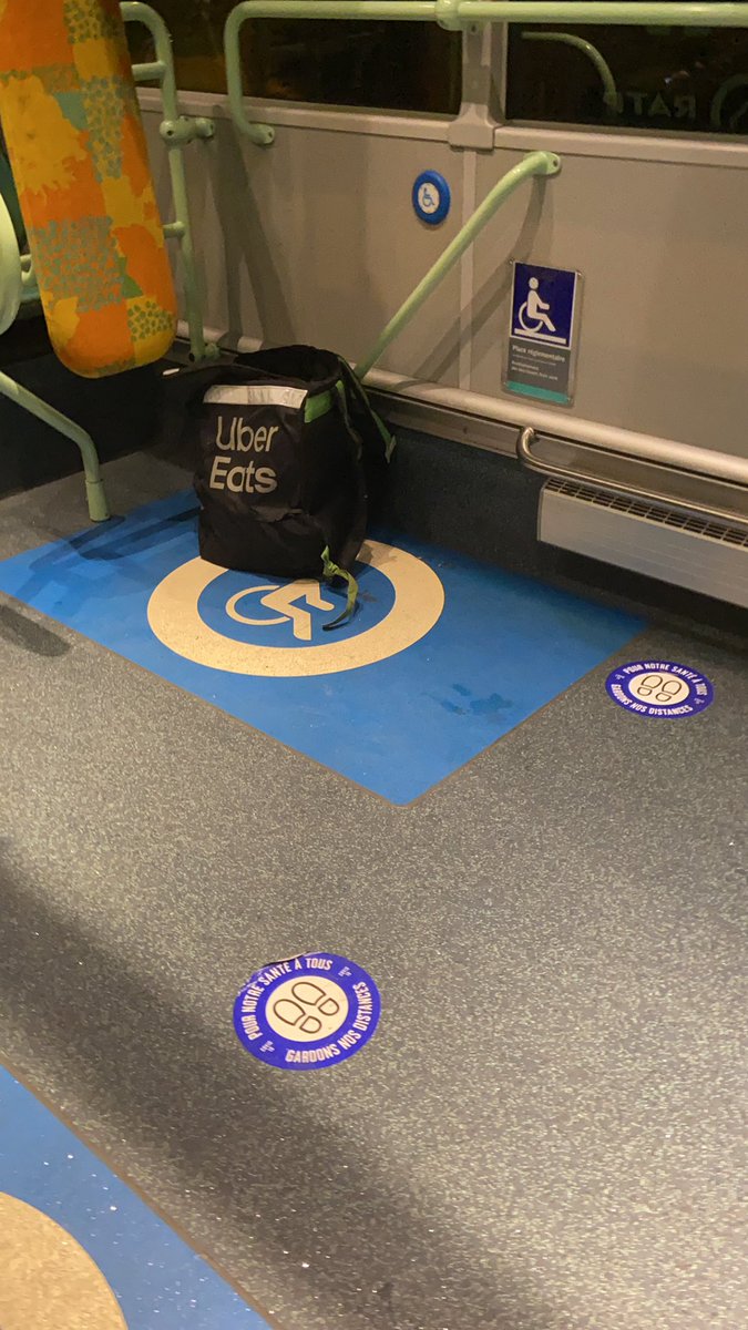 S_hddr's tweet photo. Imagine tu commande uber tu vois ta bouffe elle a traverser toute les maladies flem😂😂Arrêter de commander Uber https://t.co/tLblQe3cH5