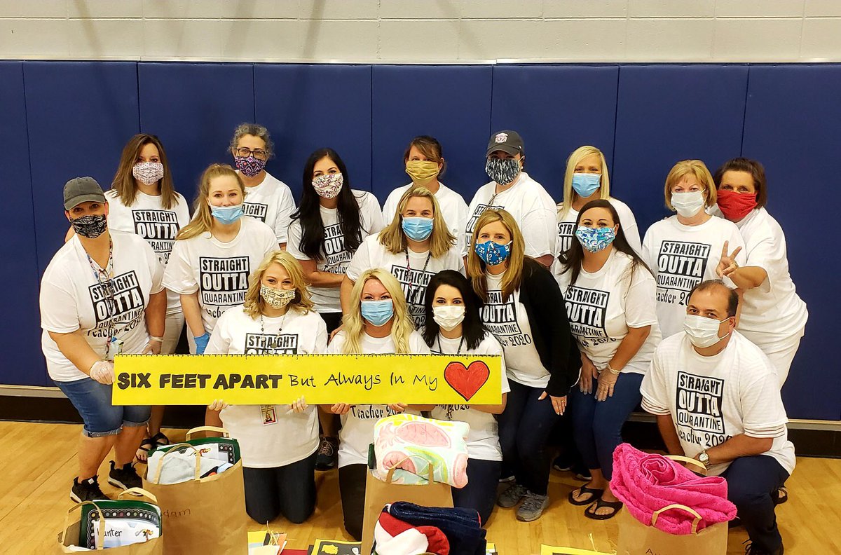 Kindercuties123's tweet photo. I love my grade level!  ❤️ https://t.co/J16xRksO2L
