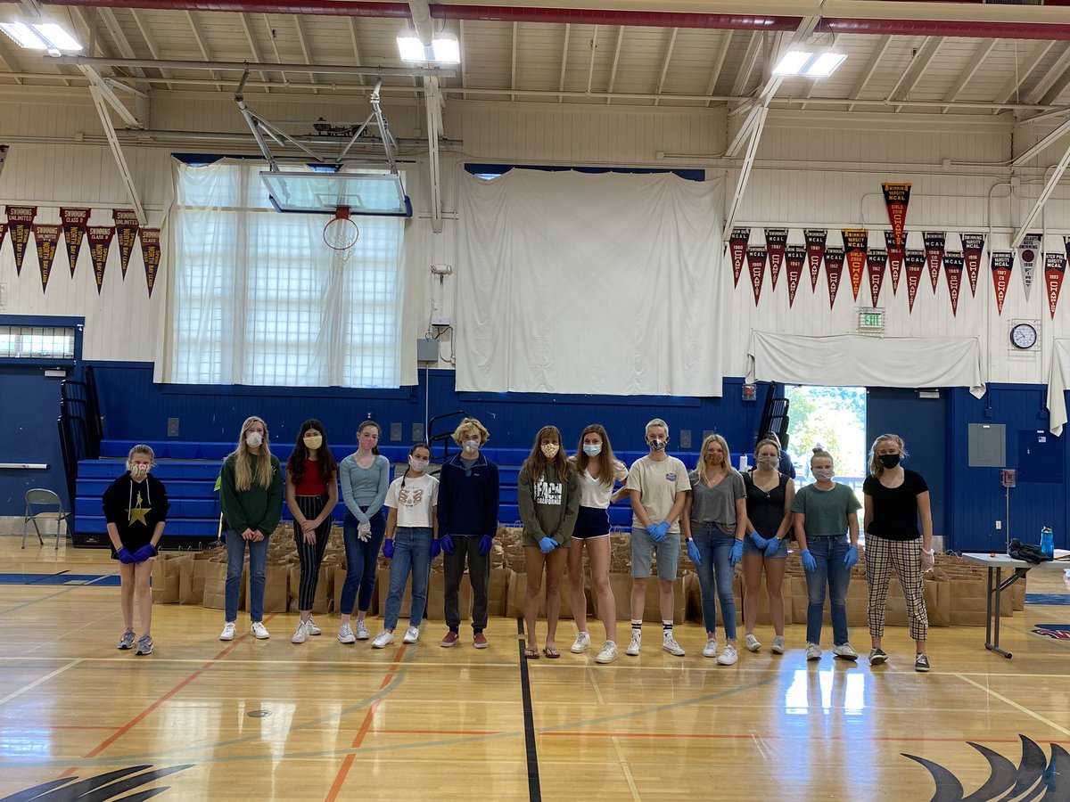 tamhigh's tweet photo. Another successful food pantry event. Thank you to all who volunteered. #tamunity https://t.co/5A0aHIK4TV