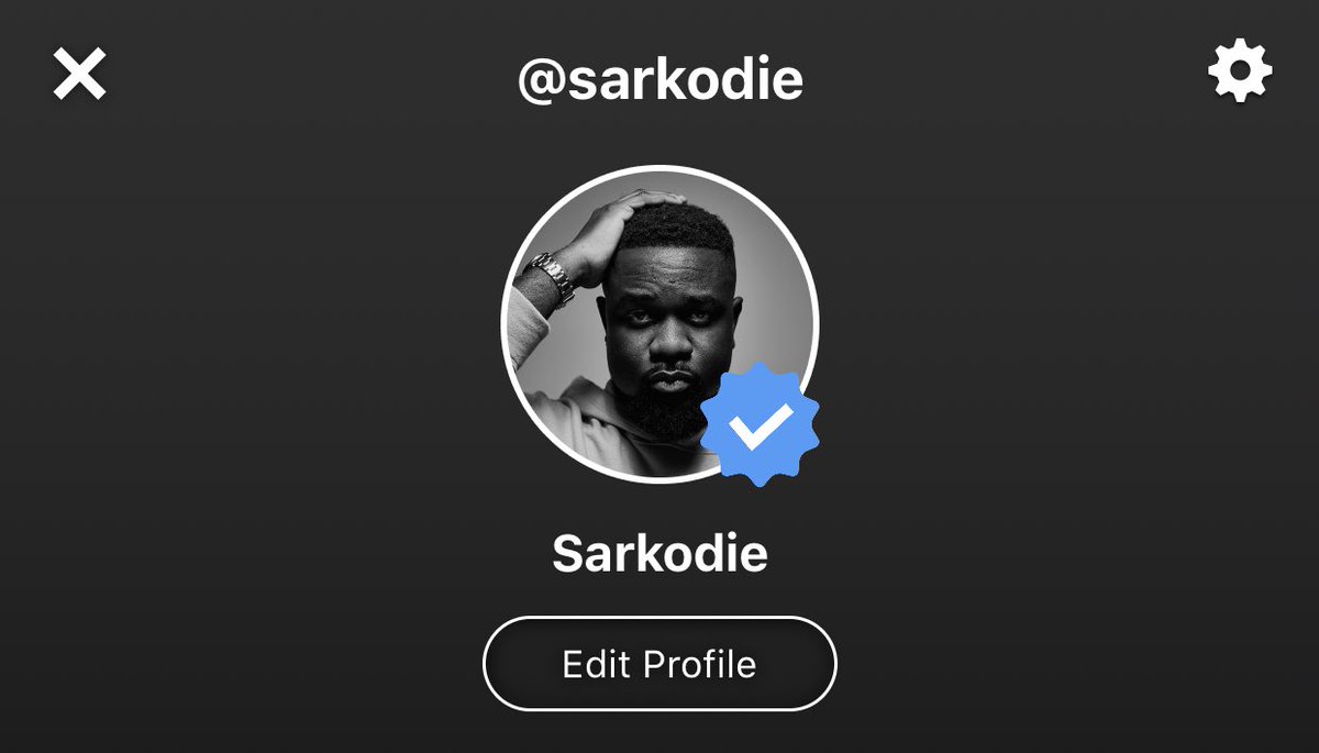 sarkodie's tweet photo. 😊 https://t.co/xXZDe8DKq9
