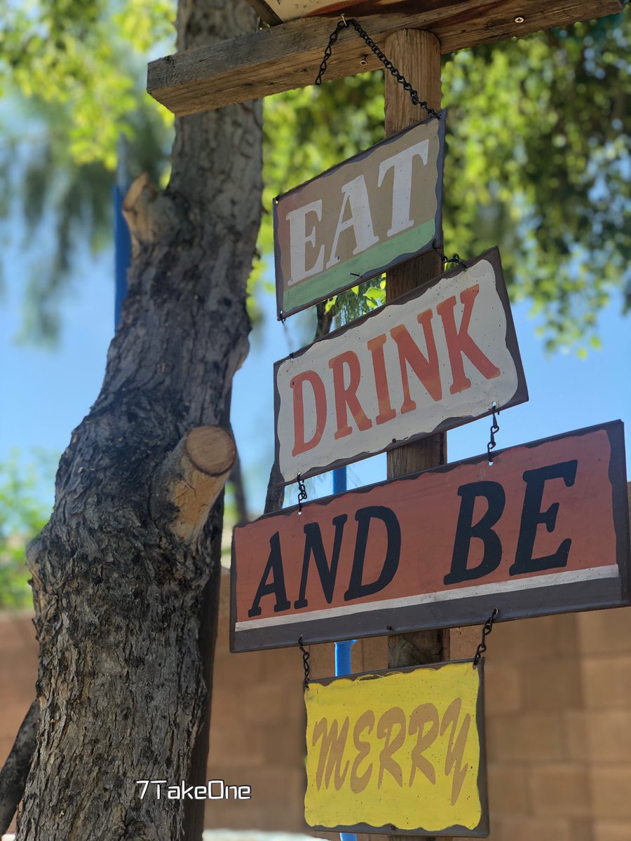 Jijzme's tweet photo. Be merry. Start your choice as you go.

#beatifulday #healthylifestyle #wellnessjourney #sportsbloggers #faithhopelove #positivevibes #positiveenergy #7takeone https://t.co/zDmo5snRsI