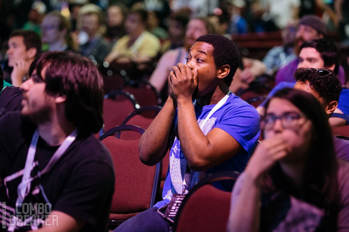 COMBOBREAKER's tweet photo. A look behind-the-scenes at a late night with #CB2016 Guilty Gear XRD Battle Summit 5v5. #CBRetrospective https://t.co/NvdmCujt55