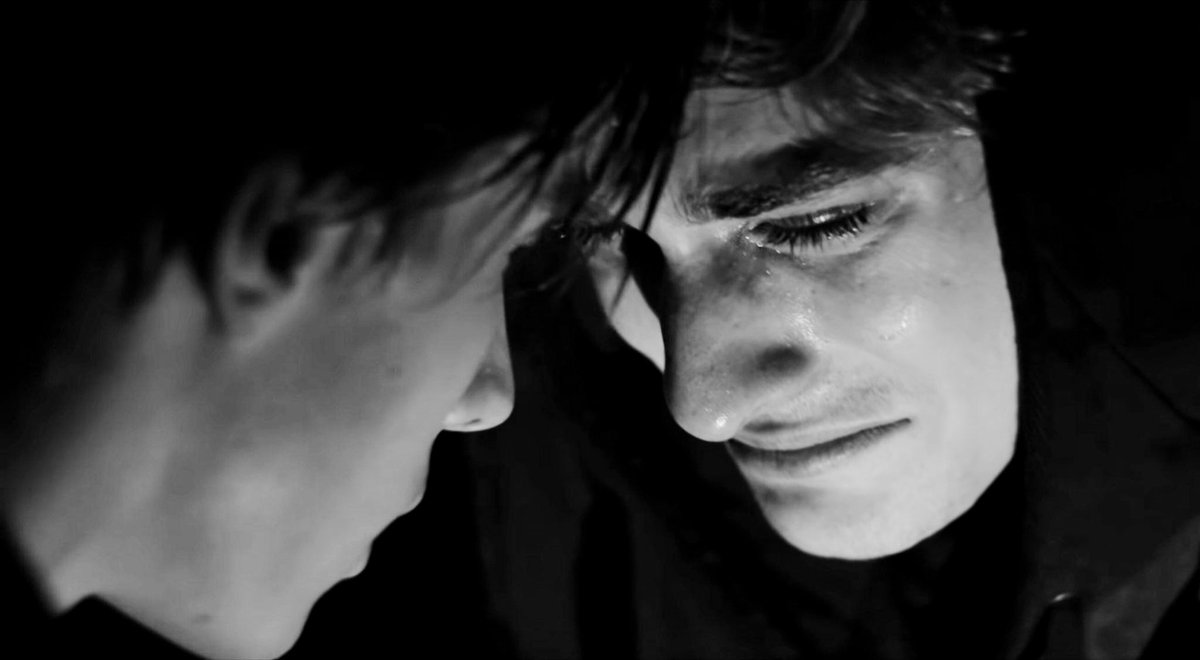« You are a product of the lessons you’ve learned. You are wiser because you went through something terrible. And you are the person who survived a bunch of rainstorm and kept walking. And I now believe that walking through a lot of rainstorms gets you clean »  #skamfrance