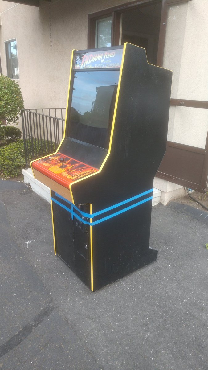 DeLsArcade's tweet image. What the?!?!  Incoming!  #Atari #System1 #arcade #arcaderestoration @DeLsArcade