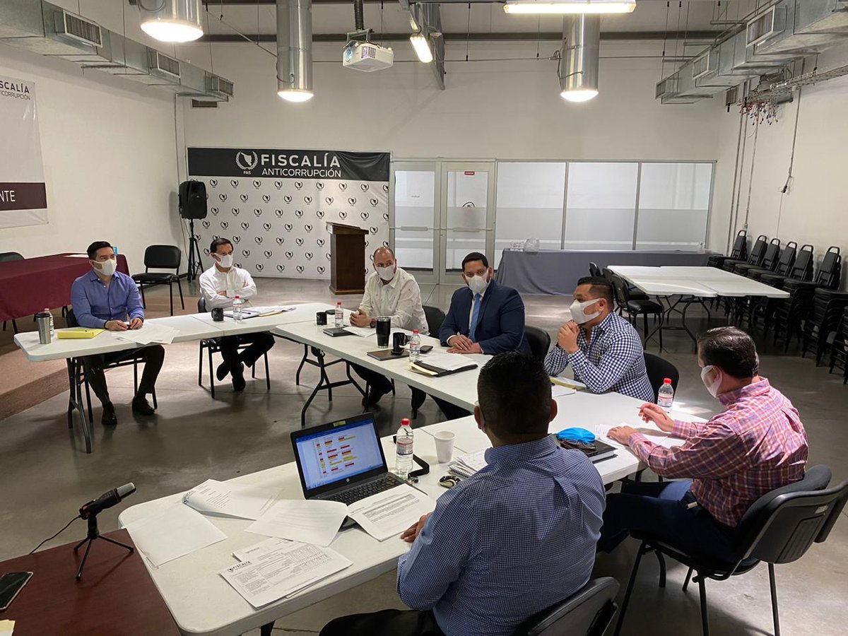 Reunión de Comité de Evaluación y Seguimiento de nuestra institución con todas las medidas preventivas. Evaluando y haciendo una autocrítica de cada una de las áreas.

#SomosFAS

#SonoraLibreDeCorrupción