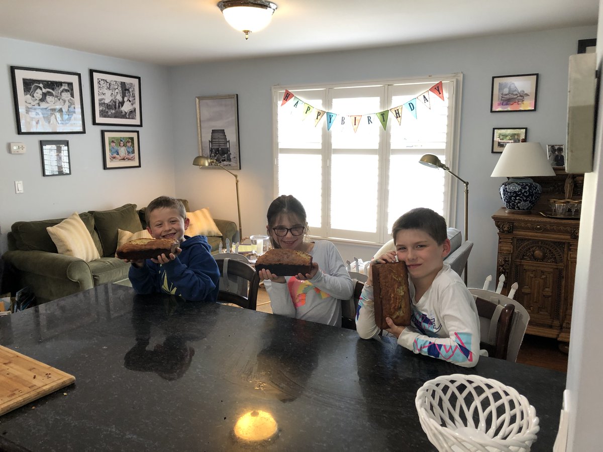 Mrs. Dispenziere kicks it up a notch in the kitchen with her students leading a fun and educational cooking class! Delicious! 🍞#ProudToBeALaker #LakersLearningAtHome