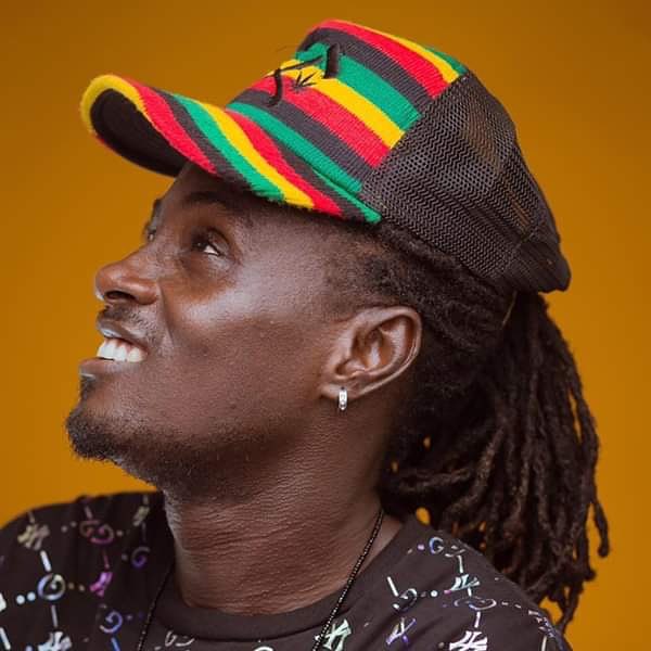 SlayQueenGhana's tweet photo. #MasaanyTsofi Talking about Top10 baddest Lyrical Dancehall artist in Ghana without #Masaany is a total scam ๐ dude is so good check him out
#MasaanyTsofi๐ฅ๐๐พ https://t.co/1TY3IO1s1w