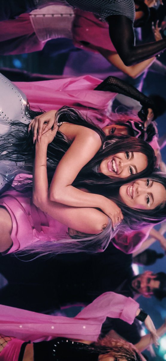 𝐀𝐫𝐢 𝐋𝐨𝐜𝐤𝐬 ❀ tweet media