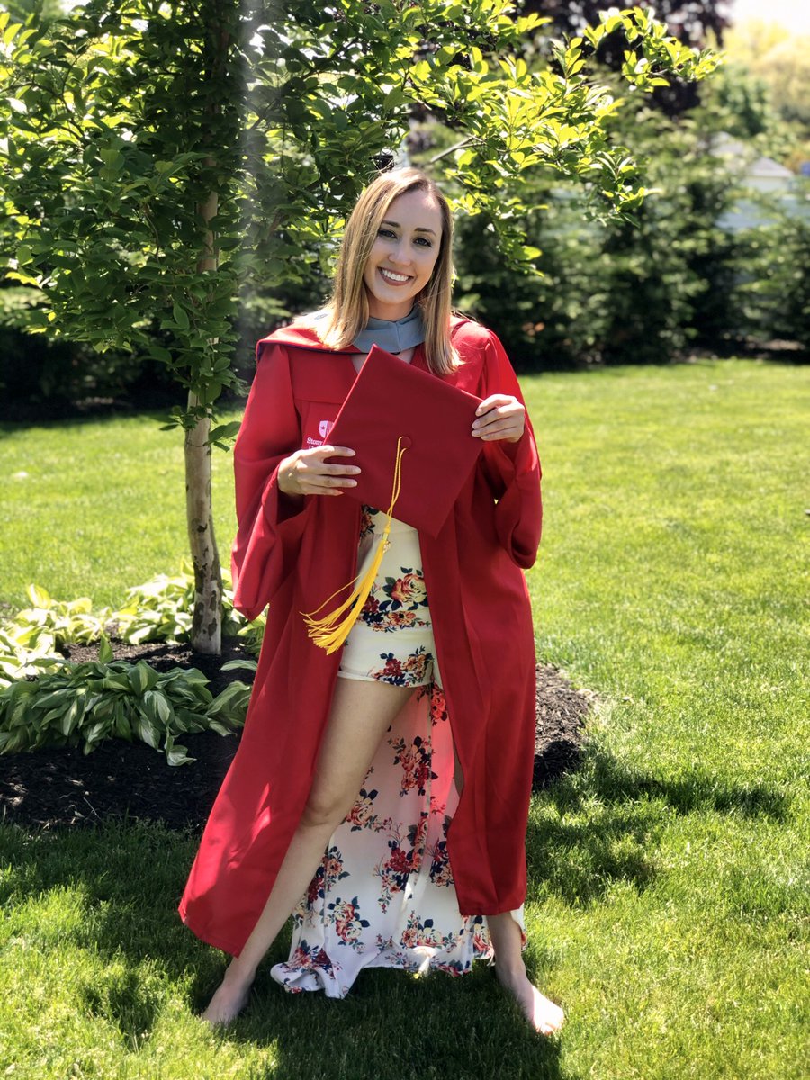 mathwithmurph's tweet photo. Officially have my MAT Mathematics! Ever since I decided to go back to school, every step I've taken has felt right. Here's to the start of an exciting new chapter! #SBUClassOf2020 @spd_stonybrook #mathteacher #math #matheducation https://t.co/hopucKQU6G