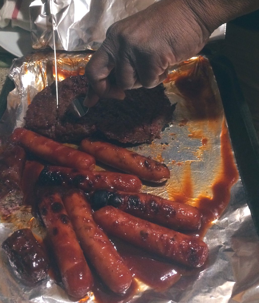 inquireKana's tweet photo. One last applewood smoked backyard bbq dinner by a midwestern native ! I didnβt know you made fresh (virgin) daiquiris too ππ₯π₯©thanks a ton, A β€οΈ Hoping for more when I return ππ
#dateseattle #dinnerdate #moviedate #seattledate #bbq #companion #daquiri https://t.co/s0Uvb9TI7a