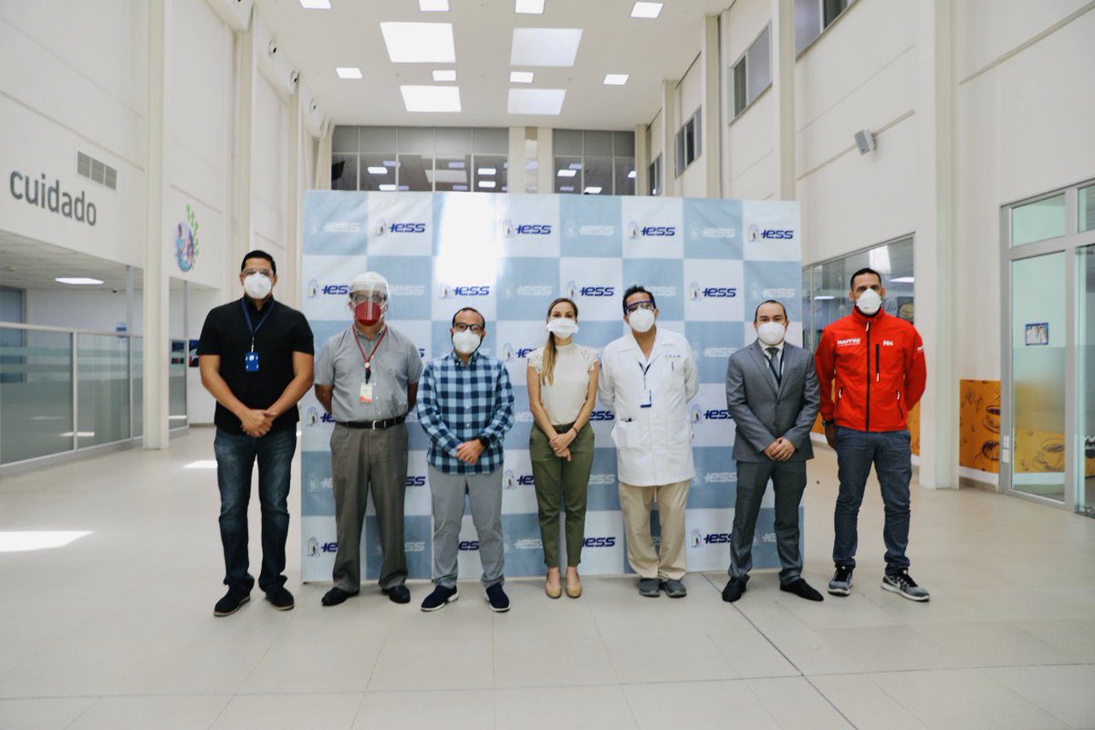 JorgeWated's tweet photo. Gracias a @KAHRE_ORG, @MAPFRE_EC, @ECUAPACK y @CorpFavoritaEc por sus donaciones al Hospital @CeibosIess de insumos y dispositivos de protección. El @IESSec  agradece este gran aporte que nos permitirá continuar enfrentando esta emergencia y superarla. #NuevoComienzoIESS https://t.co/mELcLr2Oc1