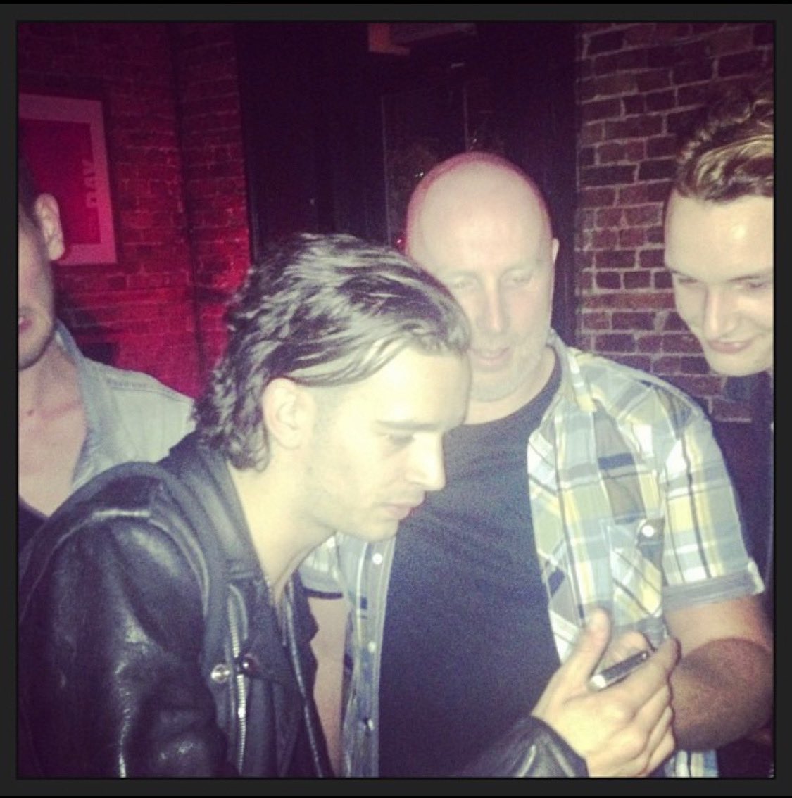 DirtyHit's tweet photo. Matty and George meeting DJ Artful at our Number 1 album party from album 1. #UKG #NOACF #THE1975 https://t.co/sYWDg1Xo43