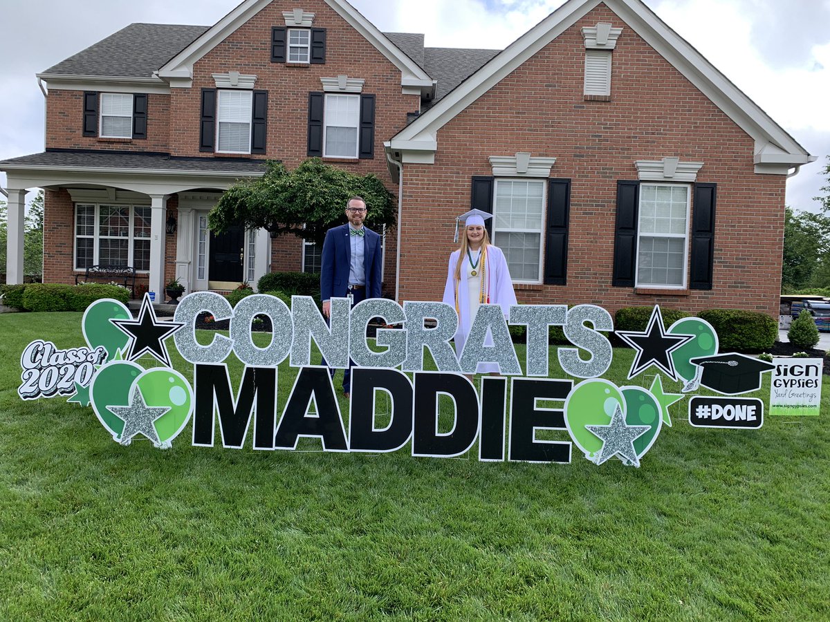 tdavis1016's tweet photo. Congratulations @maddiemeibers! I’m so proud of you! Thank you Mason City Schools for an amazing day and thank you @cooperlearns for a personal visit! Our dog, Cooper enjoyed the visit too! https://t.co/pYVcT3dCvJ