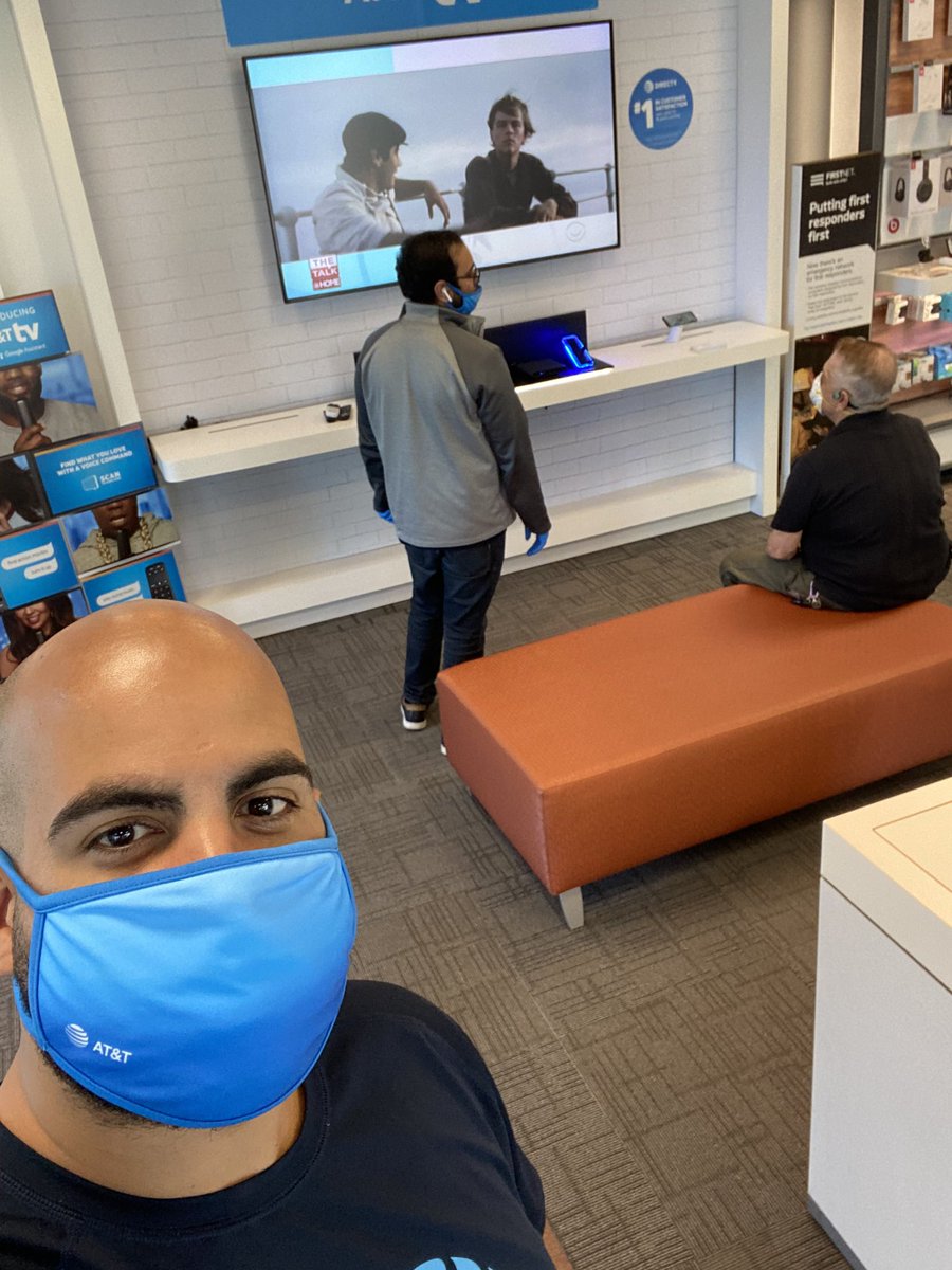 2x4 AT&amp;T TV DEMO!! DEMO!! DEMO!! #Merrick @VineciaWilks <a href="/KirkBailey17/">Kirk Bailey</a> <a href="/ImranMir2170/">Imran Mir</a>