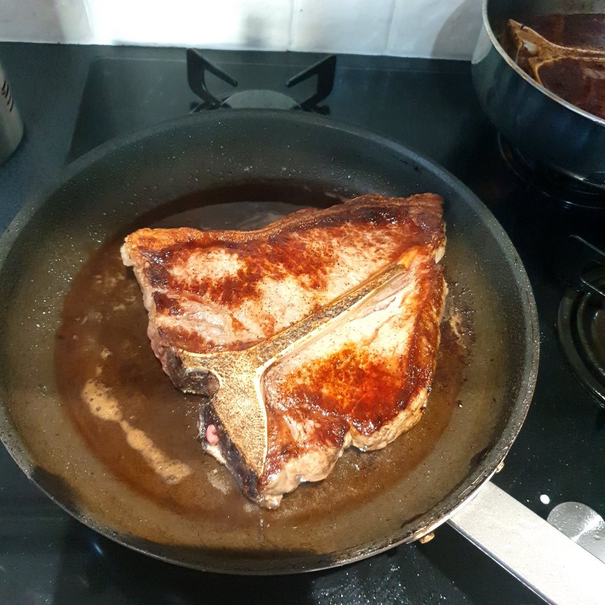 FrogCrafts's tweet photo. @Kundun66 And a bigger pan! Lol https://t.co/u5OwOTuJRH