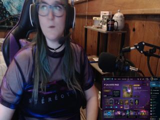Hey guys, I'm online and playing games on @MyFreeCams! 🐚#onmfc https://t.co/ckoNxJ6Xbs https://t.co/<a class="tags" href="/tag/myfreecams">@myfreecams</a><a href="/tag/onmfc"class="tags"><span>#onmfc</span></a>