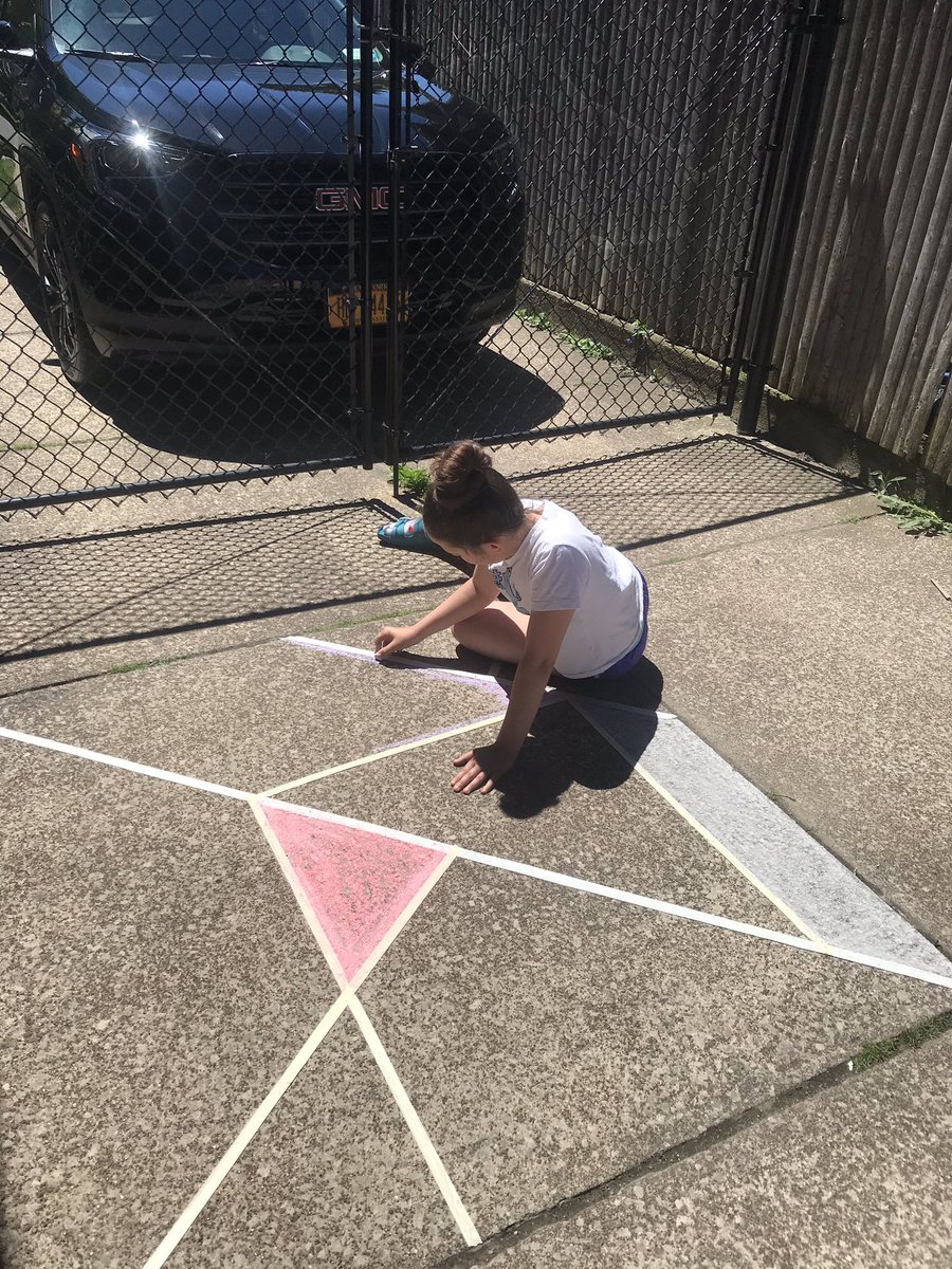 wasmythe's tweet image. Engaging in math and art. We noticed shape, size, angles, lines, colour and balance. #dsbnmathartchallenge