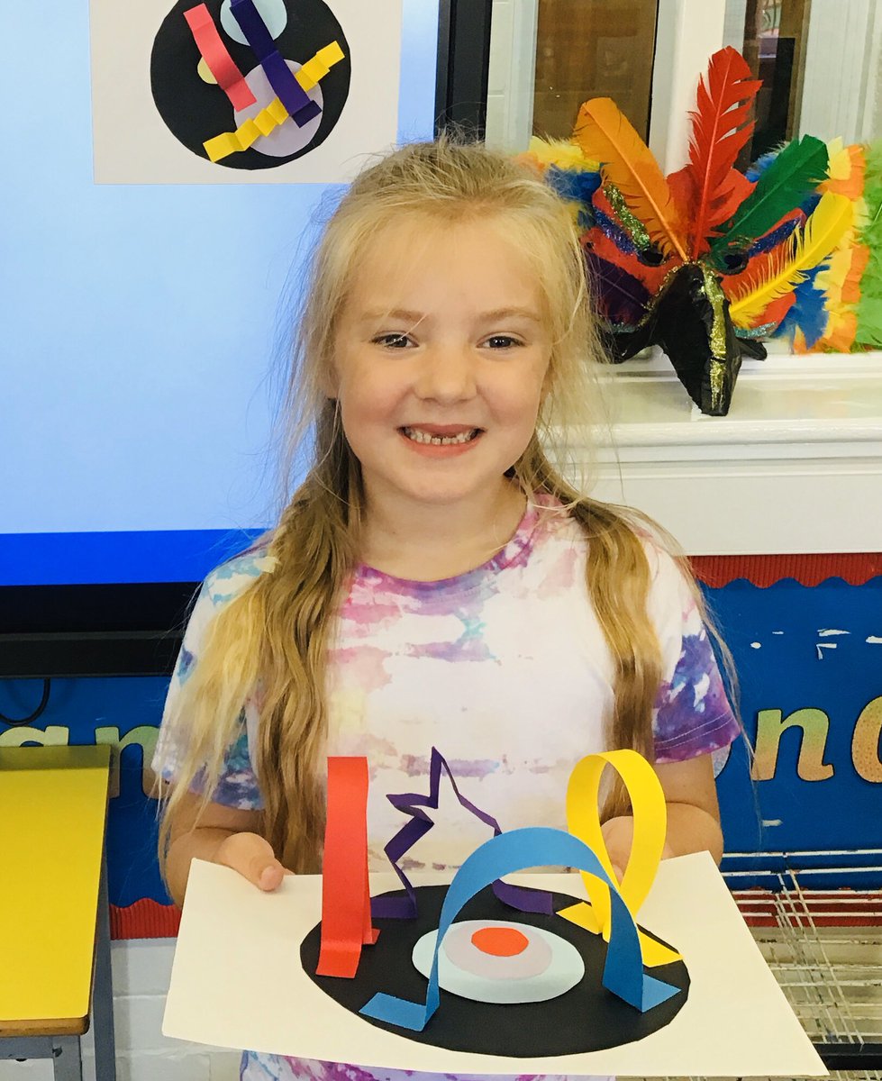 sjvblackpool's tweet photo. We were so proud of our artwork and felt just like Vashti... We and thought about how she would have felt when she saw all her artwork in the art show βοΈβ«οΈπ¨βοΈ #SJVArt #SJVReading #SJVClass2M #SJVClass2W #SJVClass3H #SJVClass3M https://t.co/FLMycCHy4H