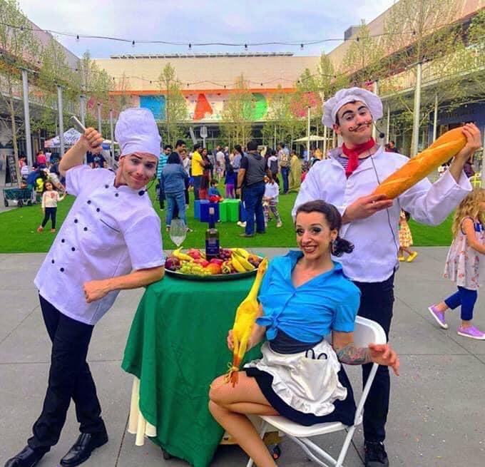 StarAttractions's tweet photo. Consultations with our booking team are always complimentary and we are ready to assist venues who are re-visiting their entertainment needs.
#talent #talentagent #bookingagent #strollingtalent #interactiveshows #fairs #showbusiness #countyfair #statefair #starattractions https://t.co/GoTS7eFj8K