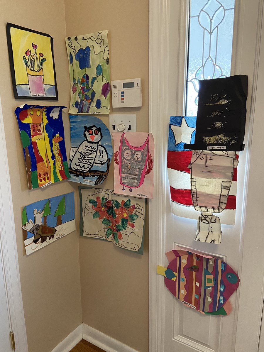 MTSDMrsBrophy4's tweet photo. My favorite event at my daughter’s school every year is the Art With a Sprinkle. We made our own at home this year, hung all of her artwork since K that we had at home, &amp; celebrated with ice cream @FW_SprinkleART https://t.co/7JZpSxYnyj