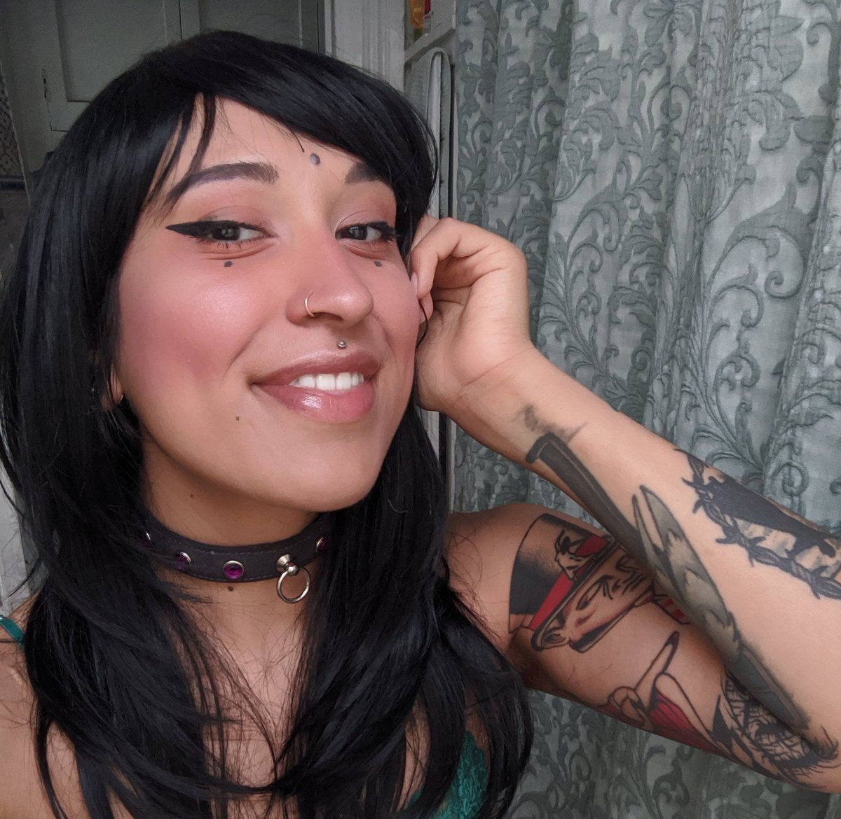 Hellfirebaebae's tweet photo. https://t.co/aqIQWO3V9S

⛓️FREE ACCOUNT⛓️

🔪DAILY CONTENT 🔪

💀GAMING, DANCING, GRINDCORE SUB BABY

💲 $SalemsxSiren

🖤Dm to purchase content directly🖤 
#egirl #Egirls #cybergoth #OnlyFansPromo #girlgammer #OverwatchFanart #Overwatch #hentaicartoon #reallifecams #Egirls https://t.co/351iqaqepi